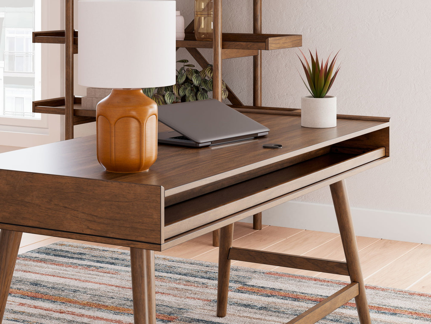 Lyncott - Home Office Desk - Brown