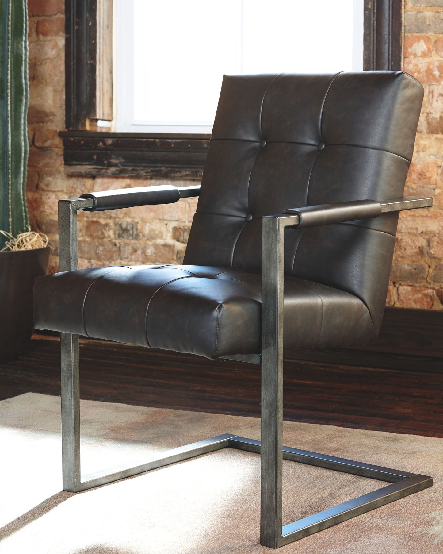 Starmore - Home Office Desk Chair (Set of 2) - Black