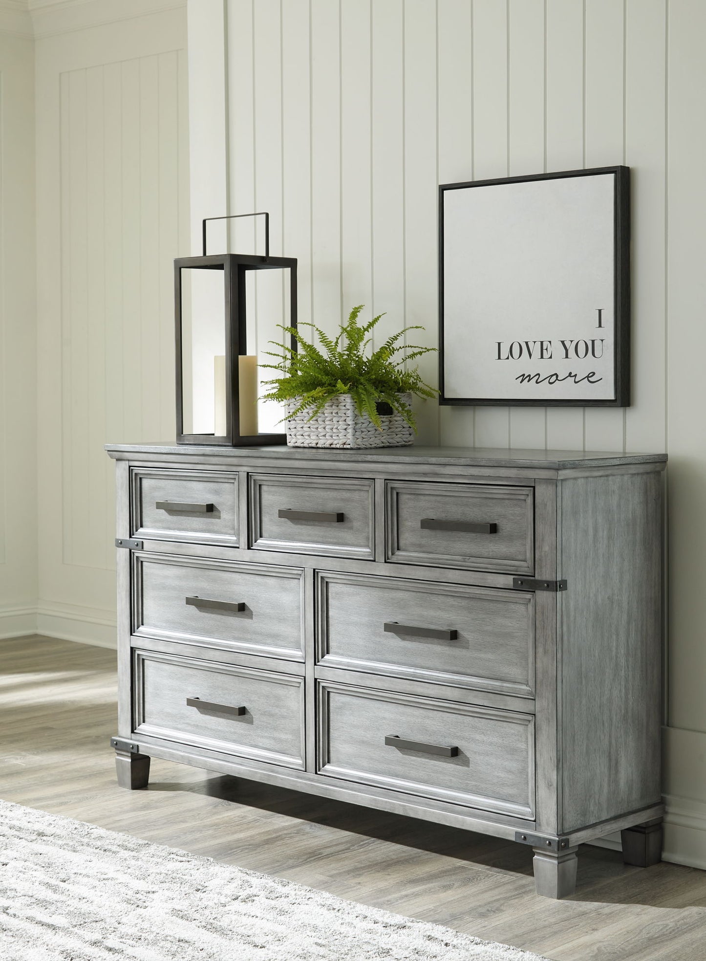 Russelyn - Dresser - Gray