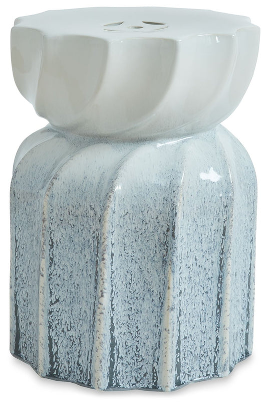 Michamere - Stool - Gray / Taupe