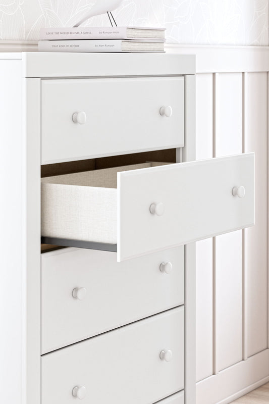 Mollviney - Five Drawer Chest - White