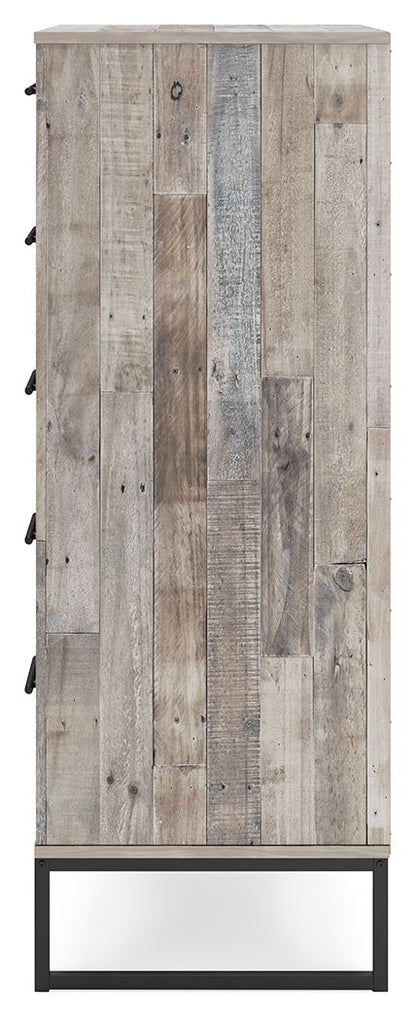 Neilsville - Five Drawer Chest - Whitewash