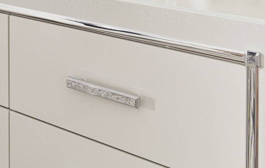 Zyniden - Five Drawer Chest - Silver