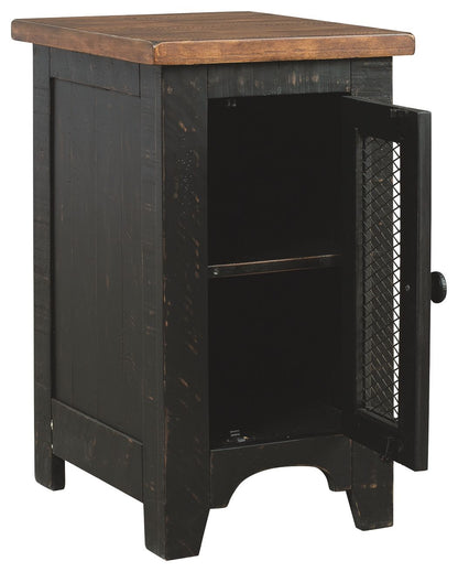 Valebeck - Chair Side End Table - Black / Brown
