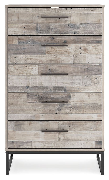 Neilsville - Five Drawer Chest - Whitewash