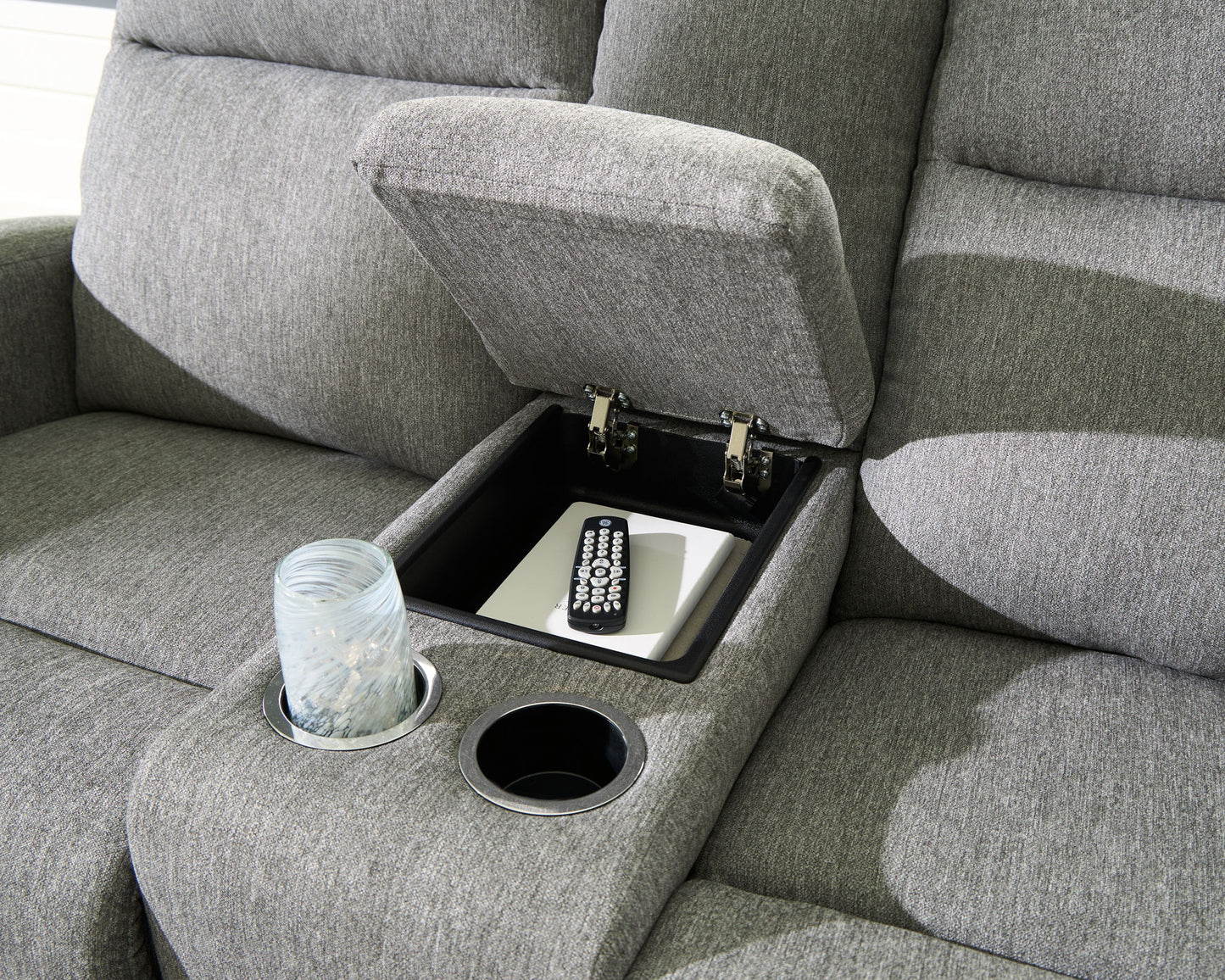 Gauntlet - Double Recline Loveseat With Console - Sterling