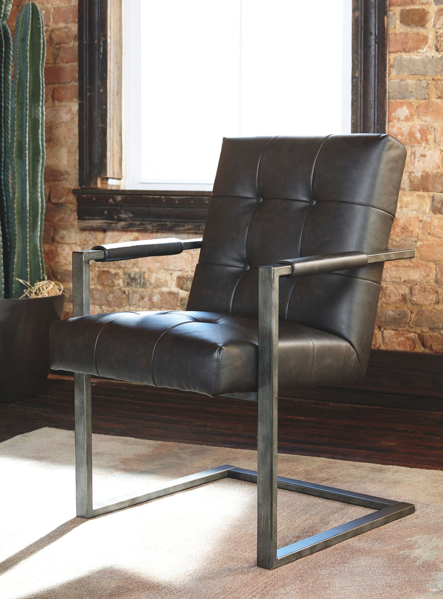 Starmore - Home Office Desk Chair (Set of 2) - Black
