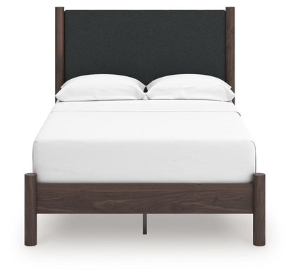 Pamytta - Upholstered Panel Platform Bed
