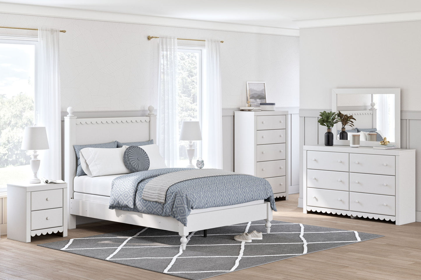 Mollviney - Six Drawer Dresser - White