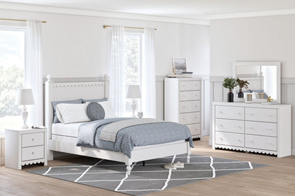 Mollviney - Six Drawer Dresser - White