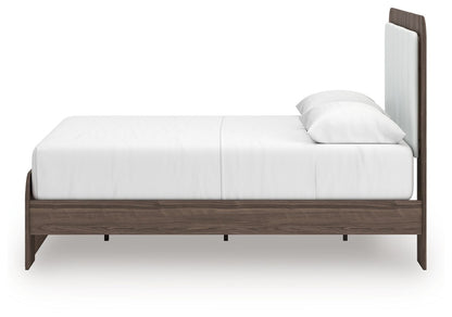 Kendanport - Upholstered Bed