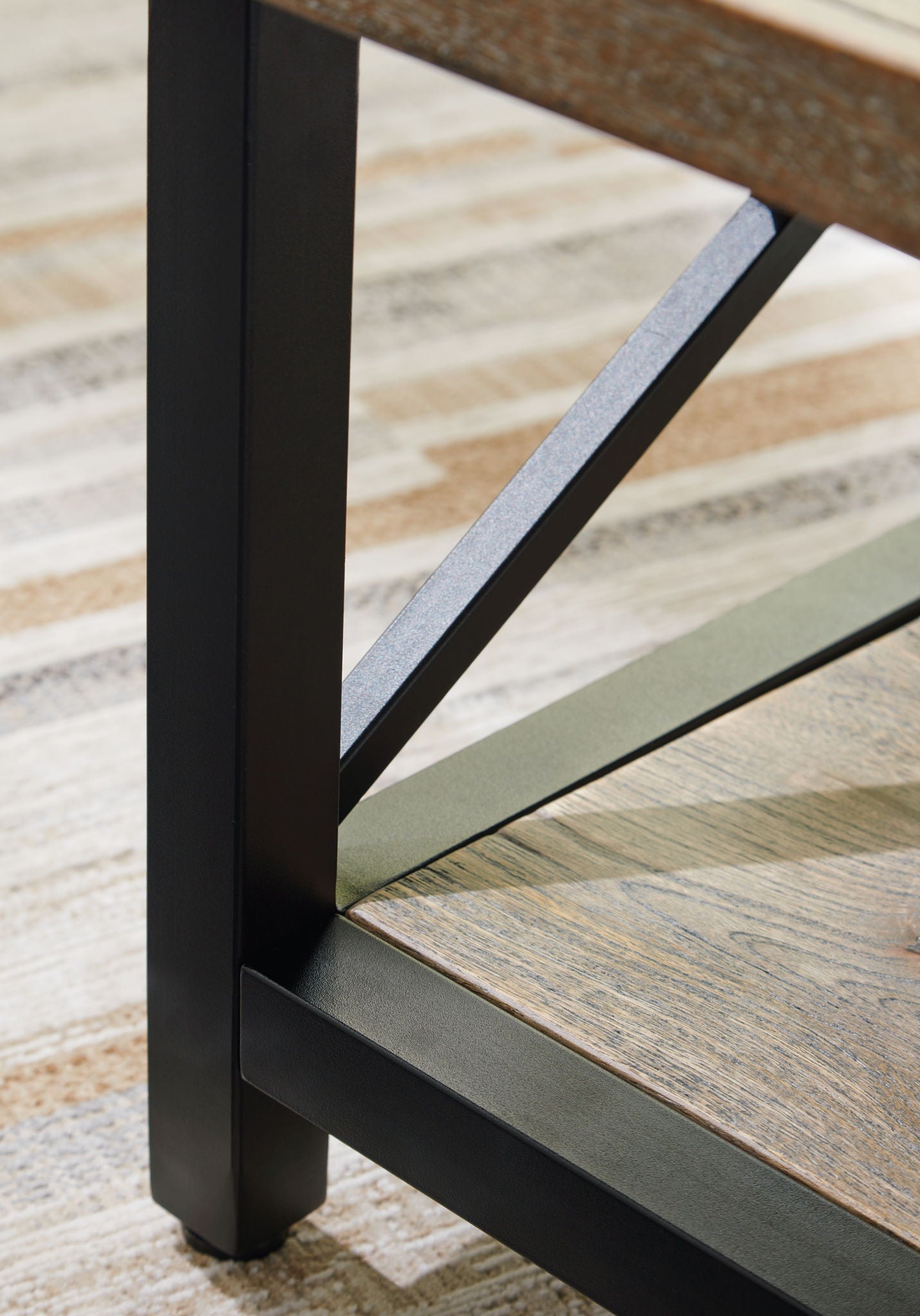 Bristenfort - Rectangular Cocktail Table - Brown / Black